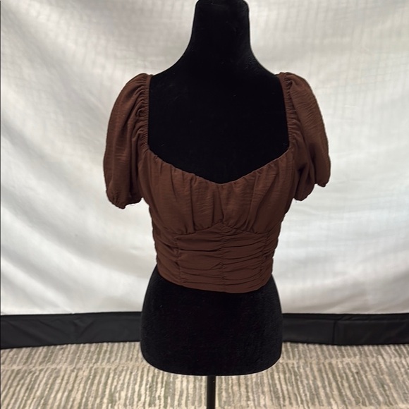 Forever 21 Brown Puff Sleeve Crop Blouse - Picture 1 of 3